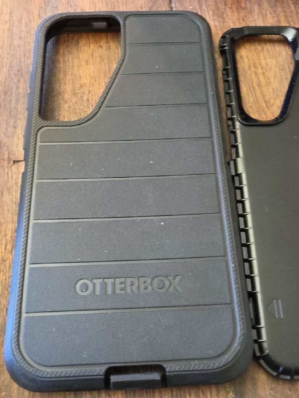 OtterBox S 24 Plus Defender Pro Drop+ Phone Case - Black.Brand new.